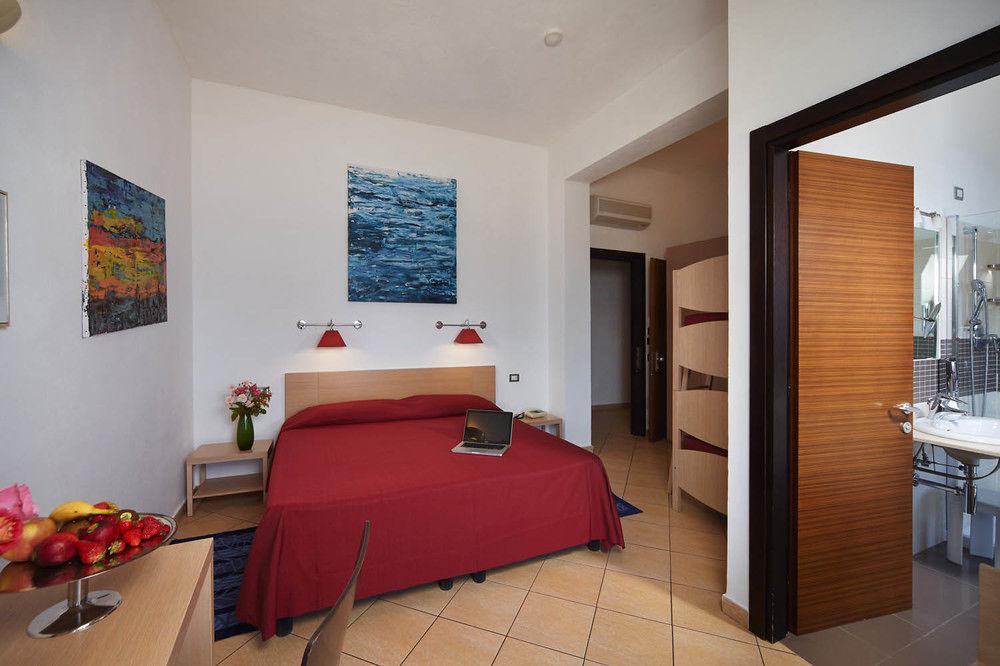Hotel Cala Luna Cala Gonone Extérieur photo