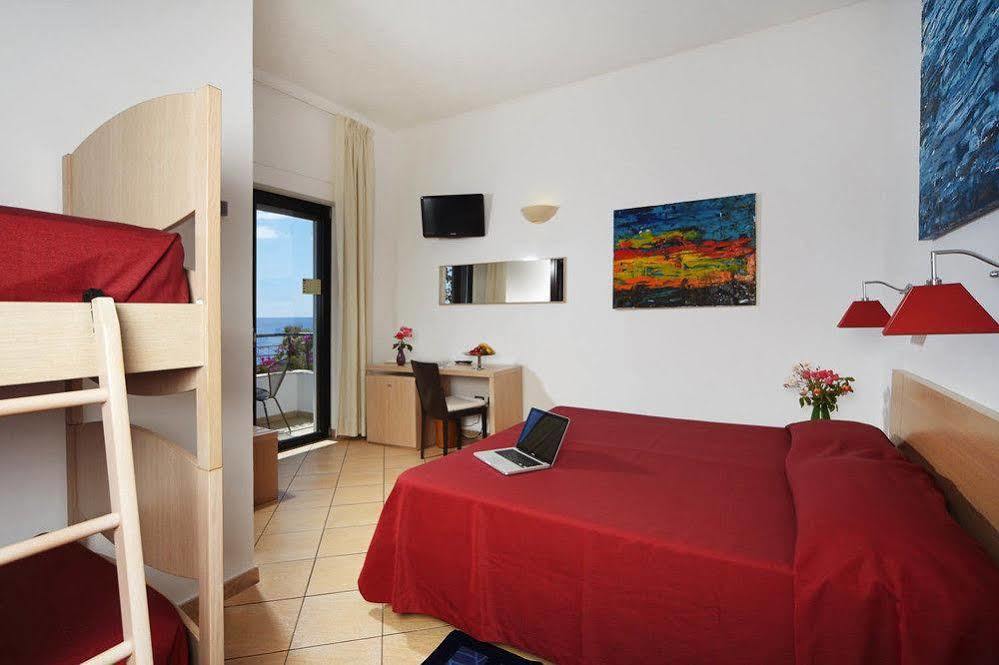 Hotel Cala Luna Cala Gonone Extérieur photo